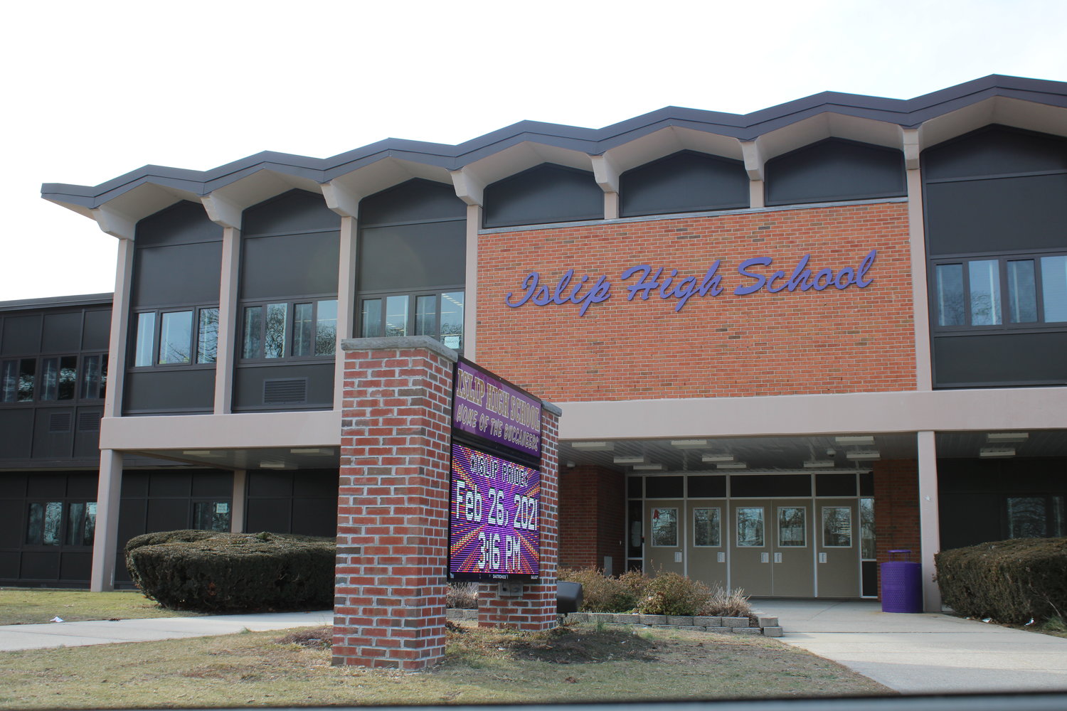 Islip School District has proposed a $88.7 million budget for the 2021-2022 academic year.